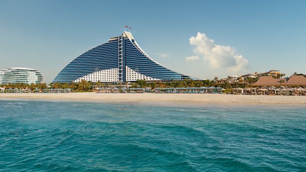 002829-01-Architecture - Beach - Main-at Jumeirah Beach Hotel.jpg