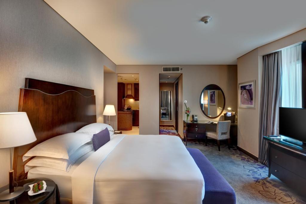 Guest Room.jpg