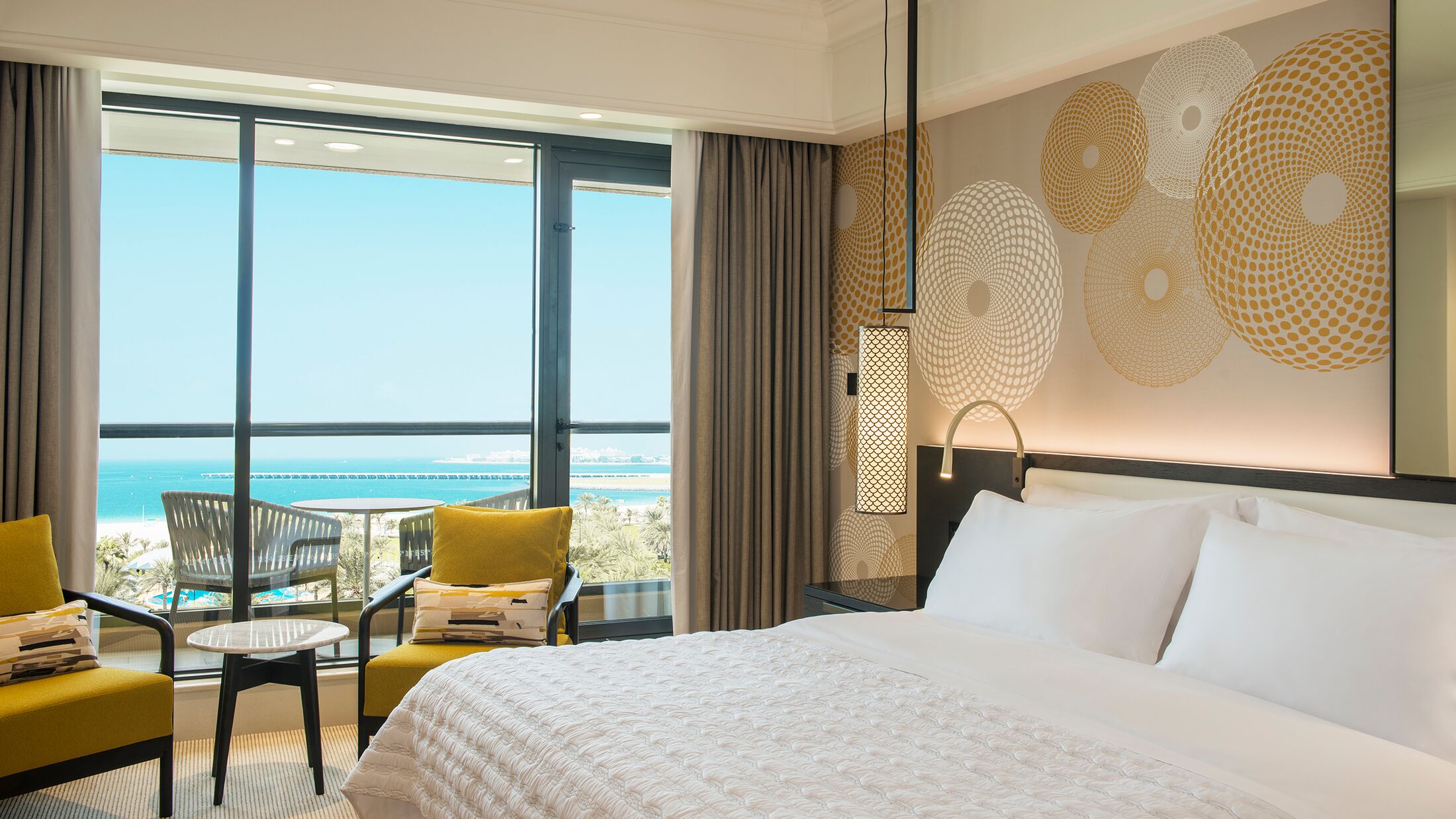 Le-Royal-Meridien-2025-Super-Deluxe-Room-Sea-View-001-108277-Hybris.jpg
