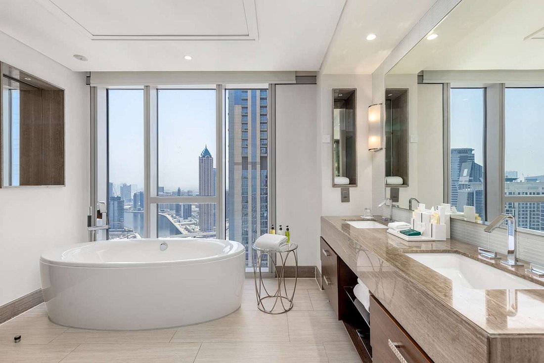 guest-room-bath.jpg